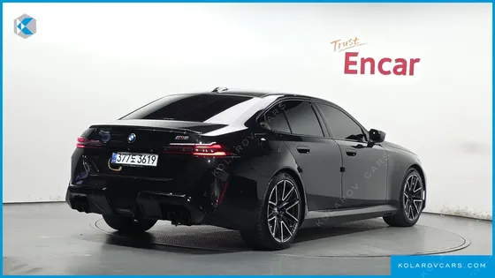 BMW M5 M5 SEDAN