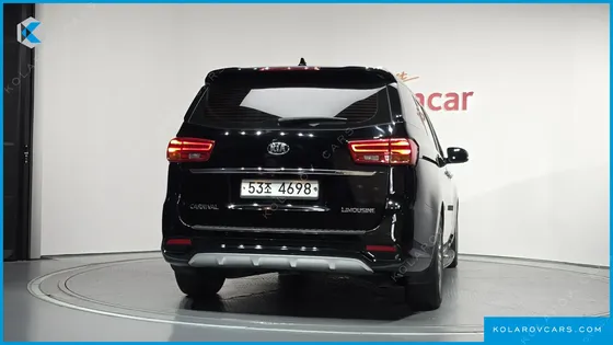 KIA CARNIVAL 7-SEATER LIMOUSINE