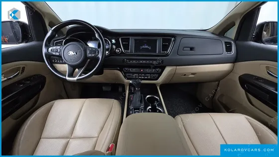 KIA CARNIVAL 7-SEATER LIMOUSINE