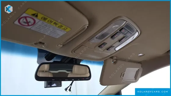 KIA CARNIVAL 7-SEATER LIMOUSINE
