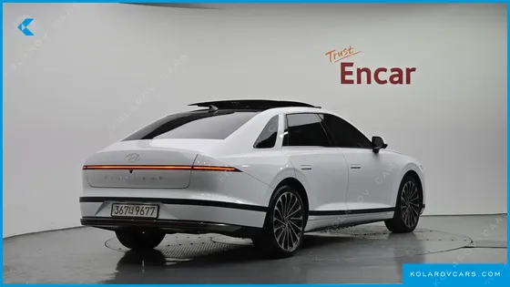 HYUNDAI GRANDEUR CALLIGRAPHY