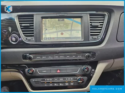 KIA CARNIVAL 7-SEATER LIMOUSINE