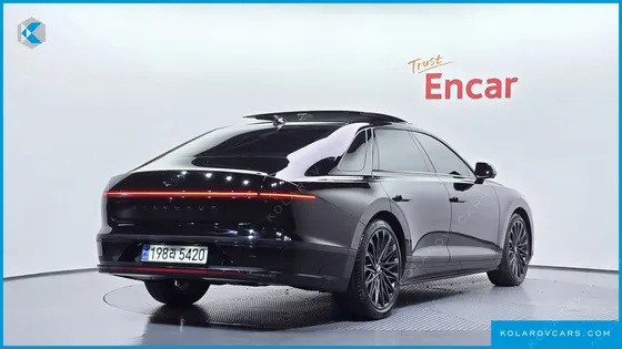 HYUNDAI GRANDEUR CALLIGRAPHY