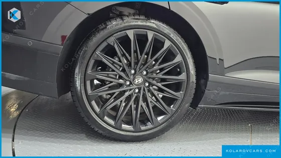 HYUNDAI GRANDEUR CALLIGRAPHY