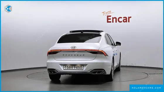 HYUNDAI GRANDEUR CALLIGRAPHY