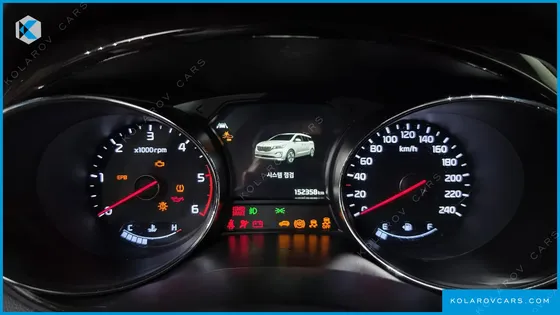 KIA CARNIVAL 9-SEATER NOBLESSE SPECIAL