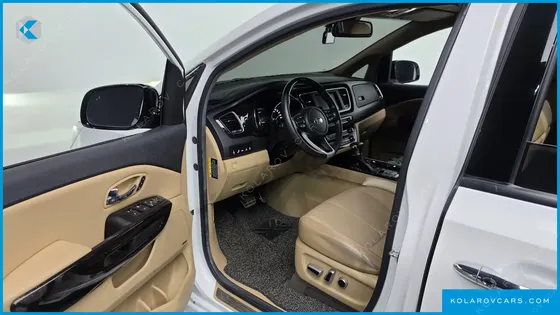 KIA CARNIVAL 9-SEATER NOBLESSE SPECIAL
