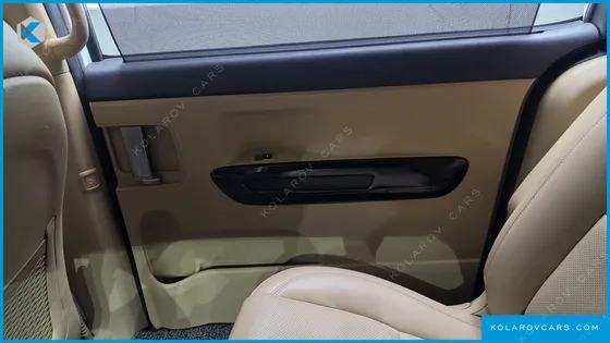 KIA CARNIVAL 9-SEATER NOBLESSE SPECIAL