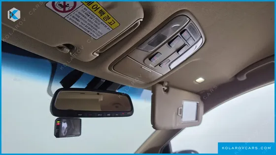 KIA CARNIVAL 9-SEATER NOBLESSE SPECIAL