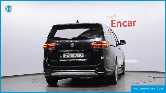 KIA CARNIVAL 9-SEATER PRSTIGE