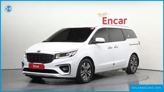 KIA CARNIVAL 9-SEATER LUXURY