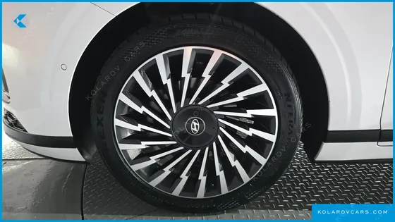 HYUNDAI GRANDEUR CALLIGRAPHY