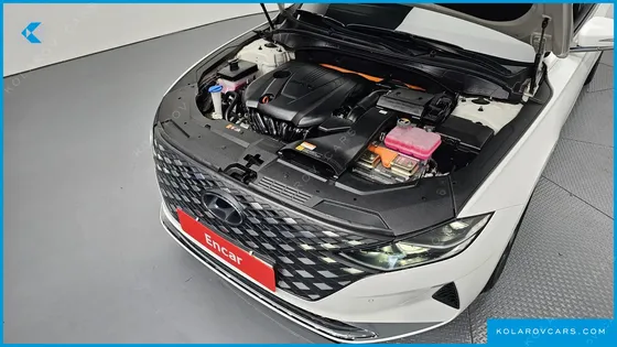 HYUNDAI GRANDEUR LE BLANC