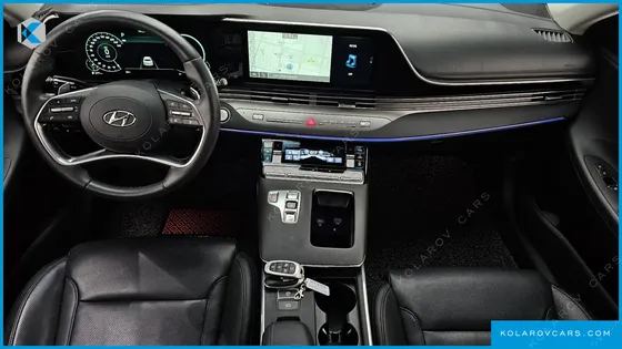 HYUNDAI GRANDEUR LE BLANC