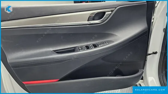 HYUNDAI GRANDEUR LE BLANC