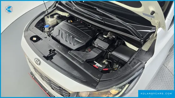 KIA CARNIVAL 9-SEATER PRSTIGE