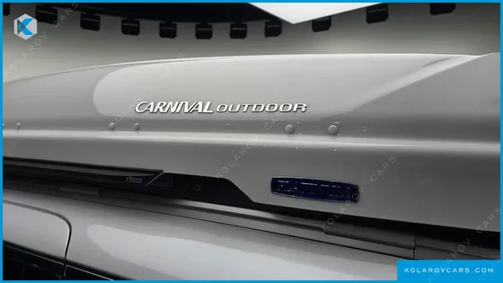 KIA CARNIVAL 9-SEATER PRSTIGE