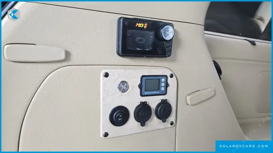 KIA CARNIVAL 9-SEATER PRSTIGE