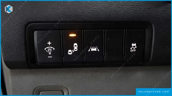 KIA CARNIVAL 9-SEATER PRSTIGE