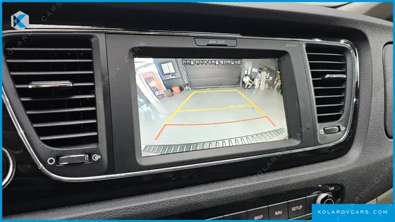 KIA CARNIVAL 9-SEATER PRSTIGE