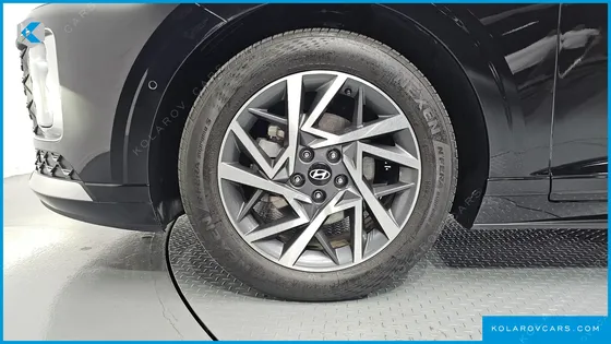 HYUNDAI GRANDEUR EXCLUSIVE