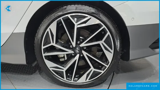 HYUNDAI IONIQ 6 LONG RANGE