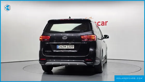 KIA CARNIVAL GASOLINE 9-SEATER NOBLESSE