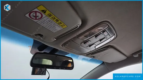 KIA CARNIVAL GASOLINE 9-SEATER NOBLESSE