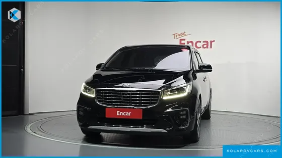 KIA CARNIVAL 9-SEATER LUXURY
