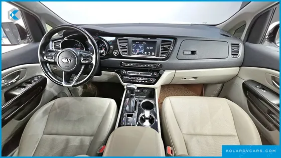 KIA CARNIVAL 9-SEATER PRSTIGE