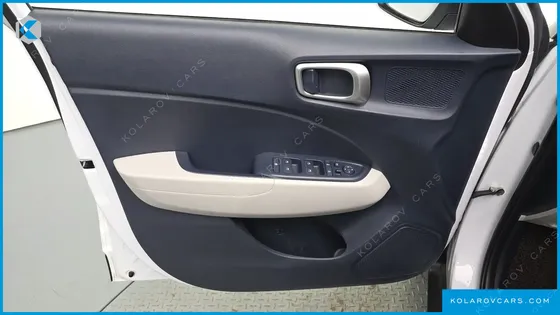 HYUNDAI VENUE 1.6 MODERN