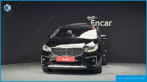 KIA CARNIVAL 9-SEATER LUXURY