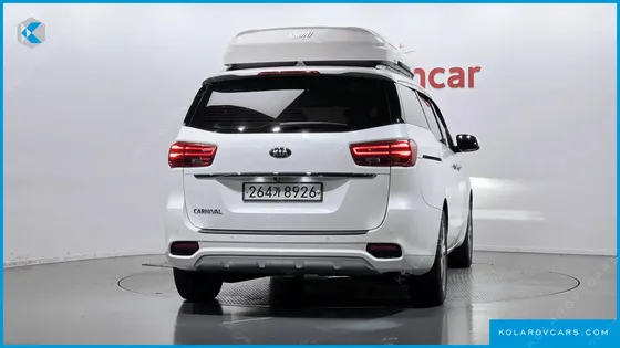 KIA CARNIVAL 9-SEATER PRSTIGE