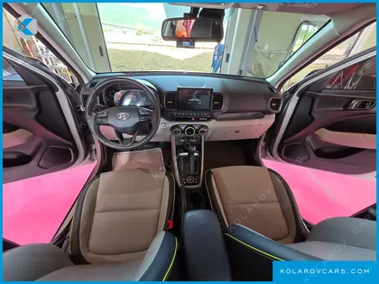 HYUNDAI VENUE 1.6 FLUX