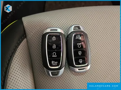 HYUNDAI VENUE 1.6 FLUX