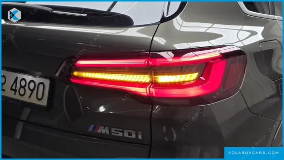 BMW X5 M50I