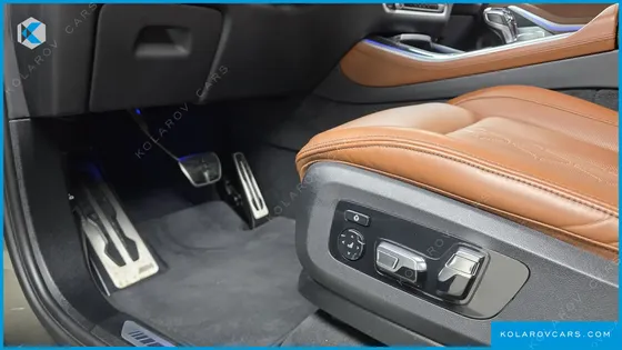 BMW X5 M50I