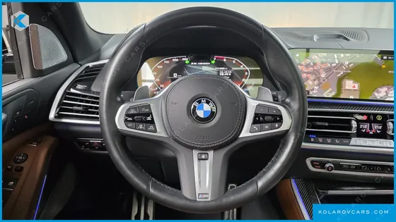 BMW X5 M50I