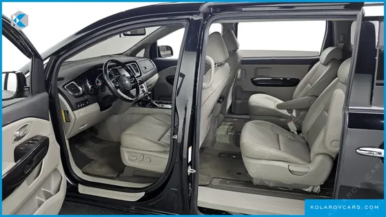 KIA CARNIVAL 9-SEATER PRSTIGE