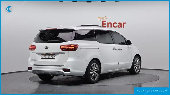 KIA CARNIVAL 9-SEATER PRSTIGE