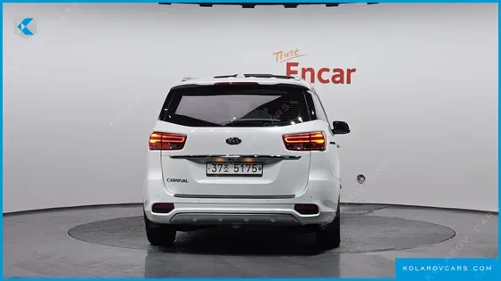 KIA CARNIVAL 9-SEATER PRSTIGE