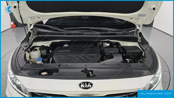 KIA CARNIVAL 9-SEATER PRSTIGE