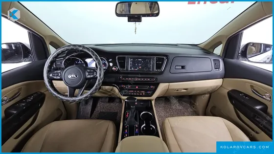 KIA CARNIVAL 9-SEATER PRSTIGE