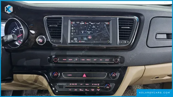 KIA CARNIVAL 9-SEATER PRSTIGE