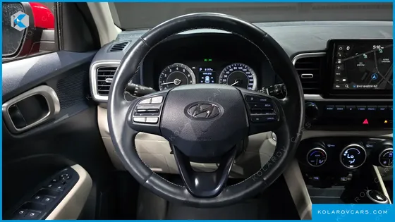 HYUNDAI VENUE 1.6 MODERN PLUS