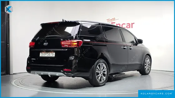 KIA CARNIVAL GASOLINE 9-SEATER NOBLESSE SPECIAL