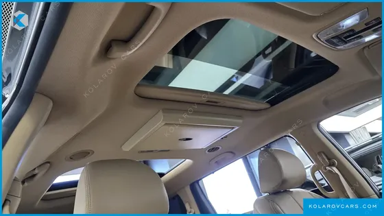 KIA CARNIVAL GASOLINE 9-SEATER NOBLESSE SPECIAL