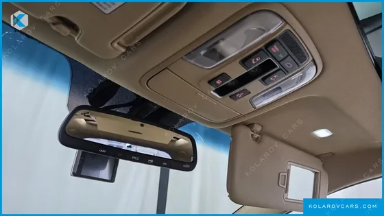 KIA CARNIVAL GASOLINE 9-SEATER NOBLESSE SPECIAL