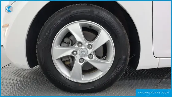 HYUNDAI ELANTRA (AVANTE) M16 GDI SMART