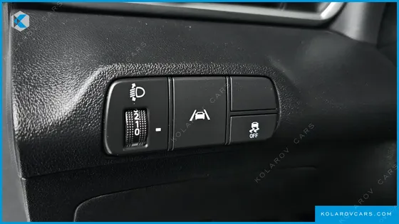 HYUNDAI ELANTRA (AVANTE) 1.6